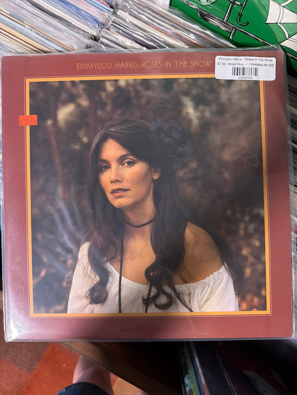 Emmylou Harris - Roses In The Snow