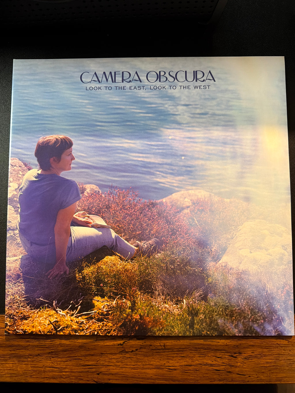 Camera Obscura - Look To The East, Look To The West