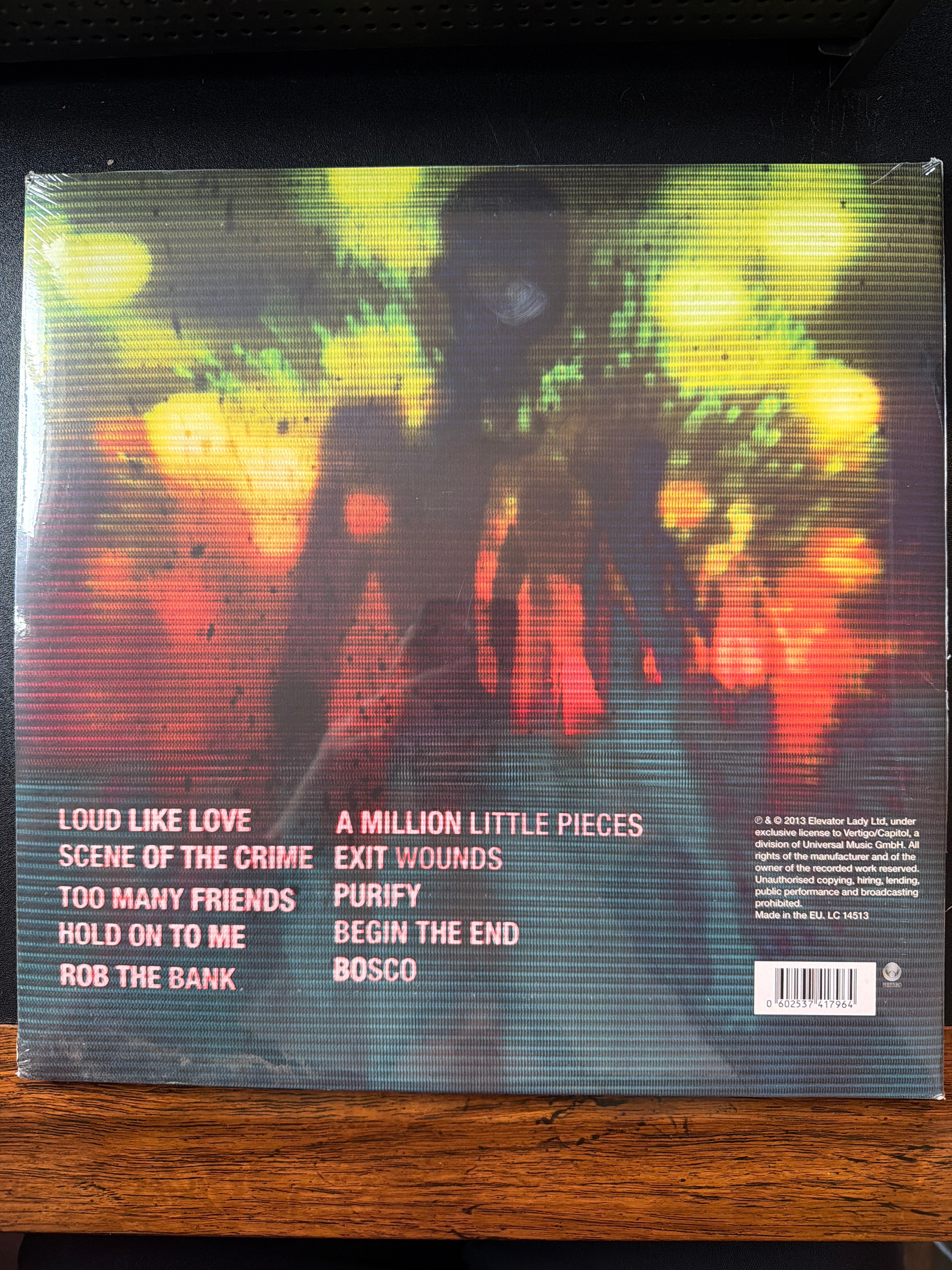 Placebo - Loud Like Love