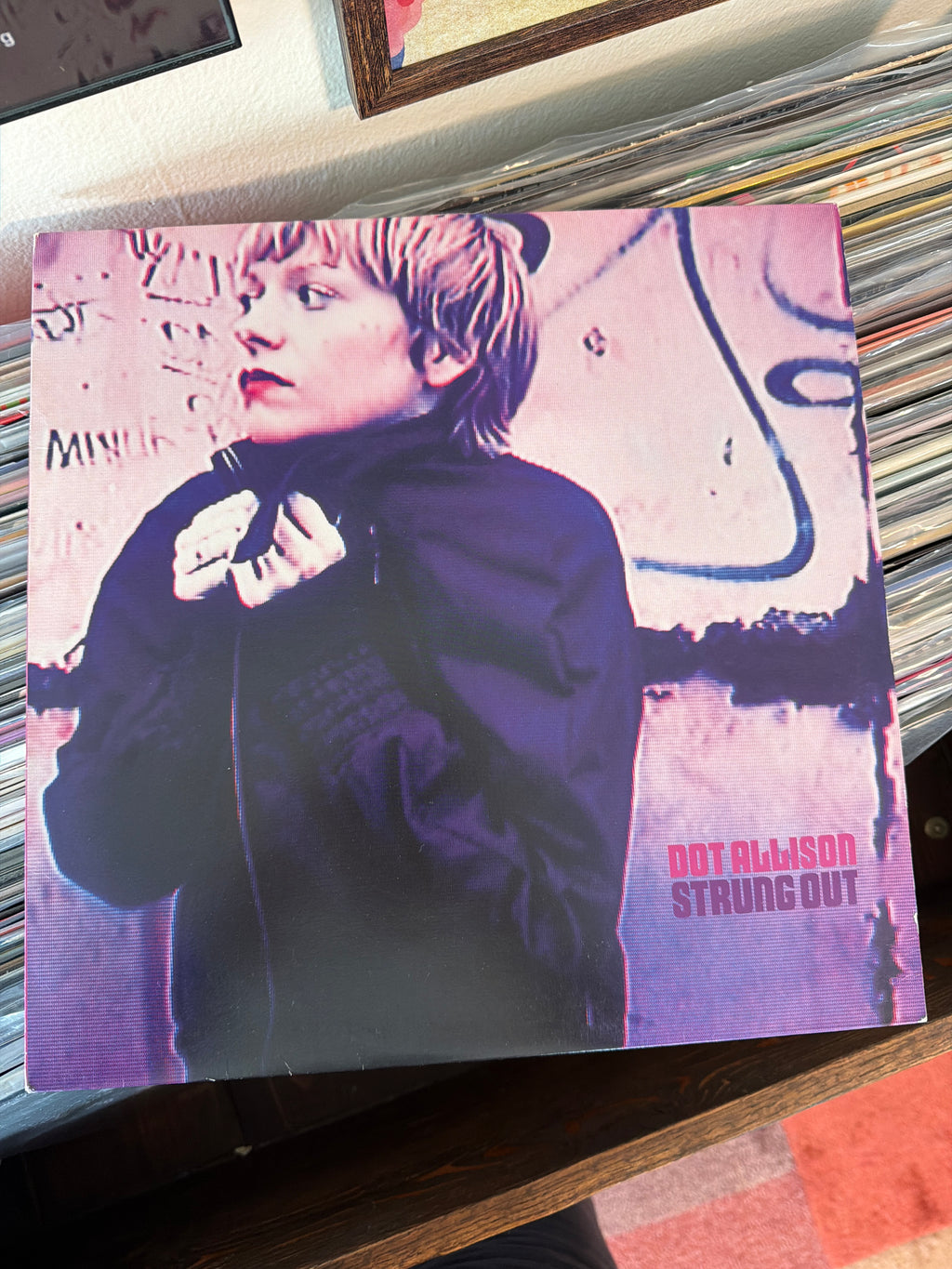 Dot Allison - Strung Out