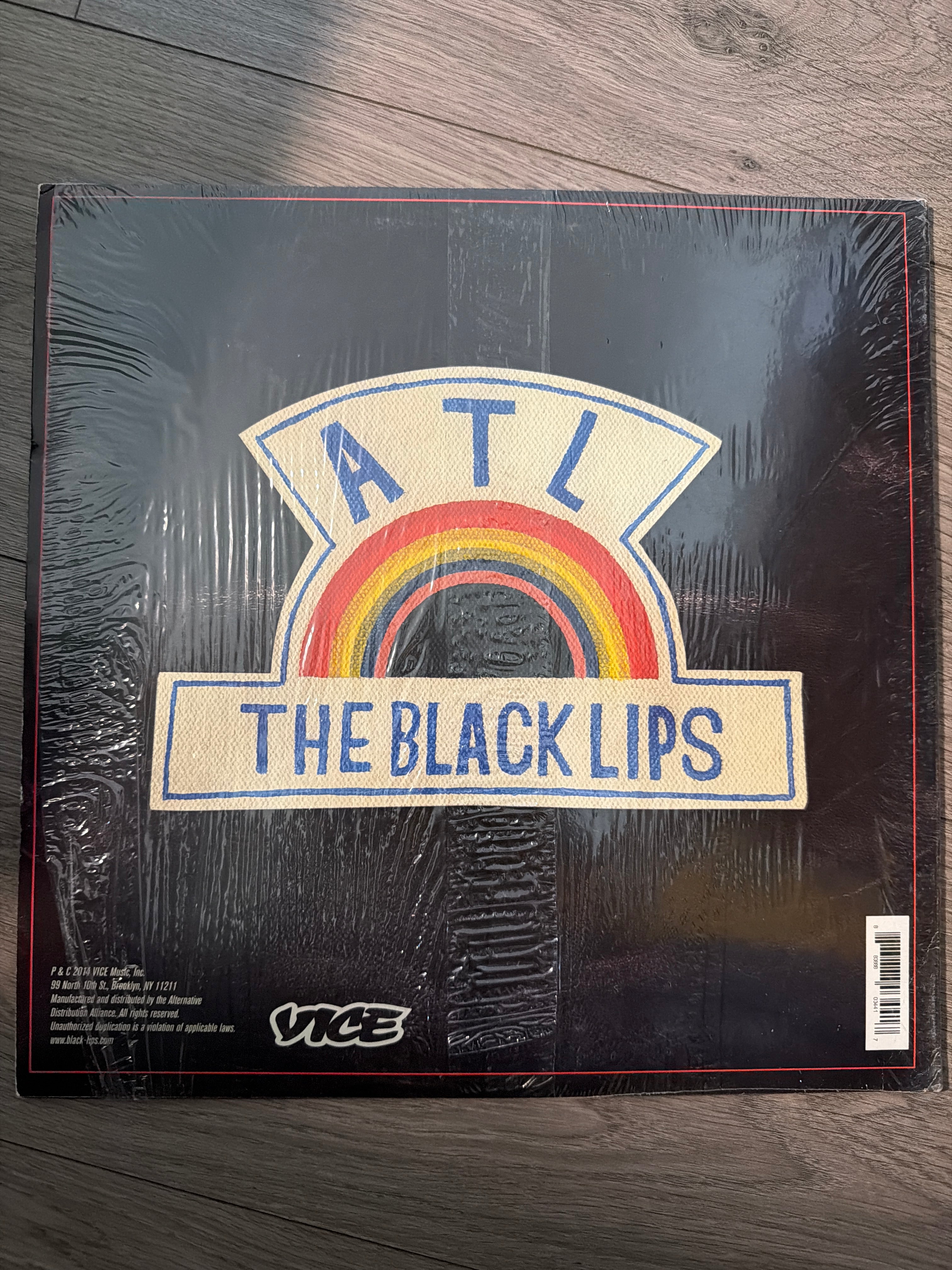 The Black Lips - Underneath The Rainbow