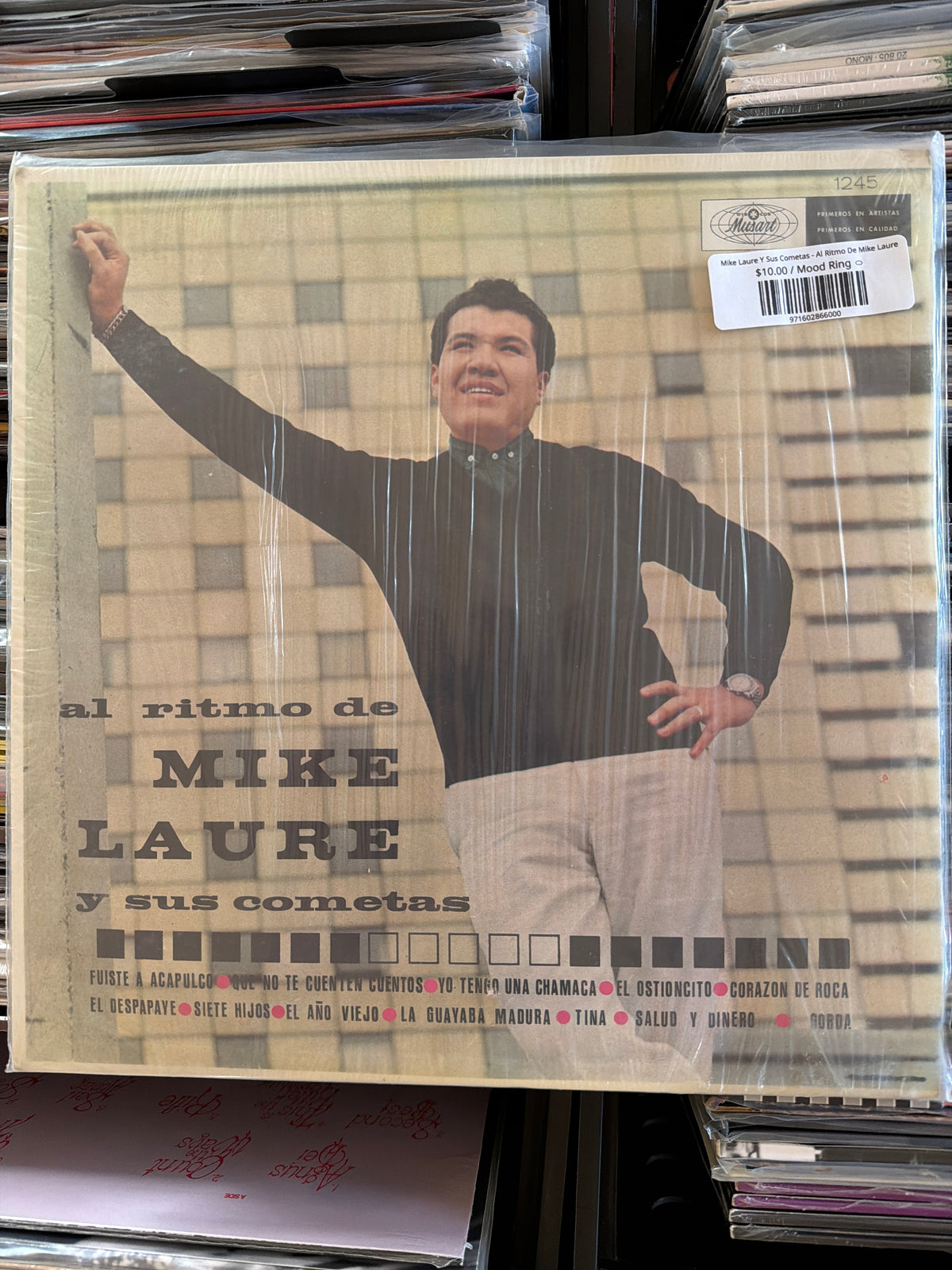 Mike Laure Y Sus Cometas - Al Ritmo De Mike Laure