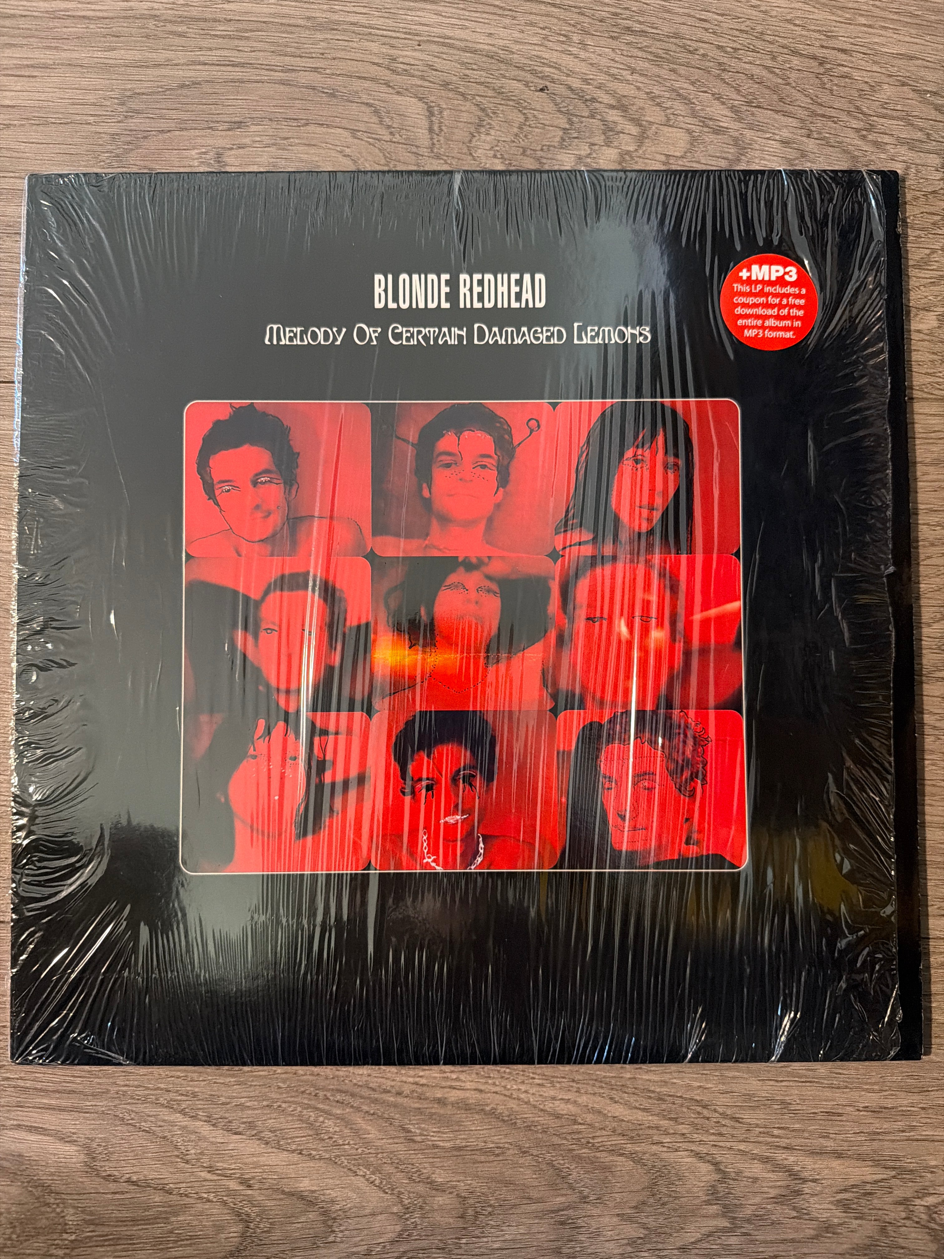 Blonde Redhead - Melody Of Certain Damaged Lemons