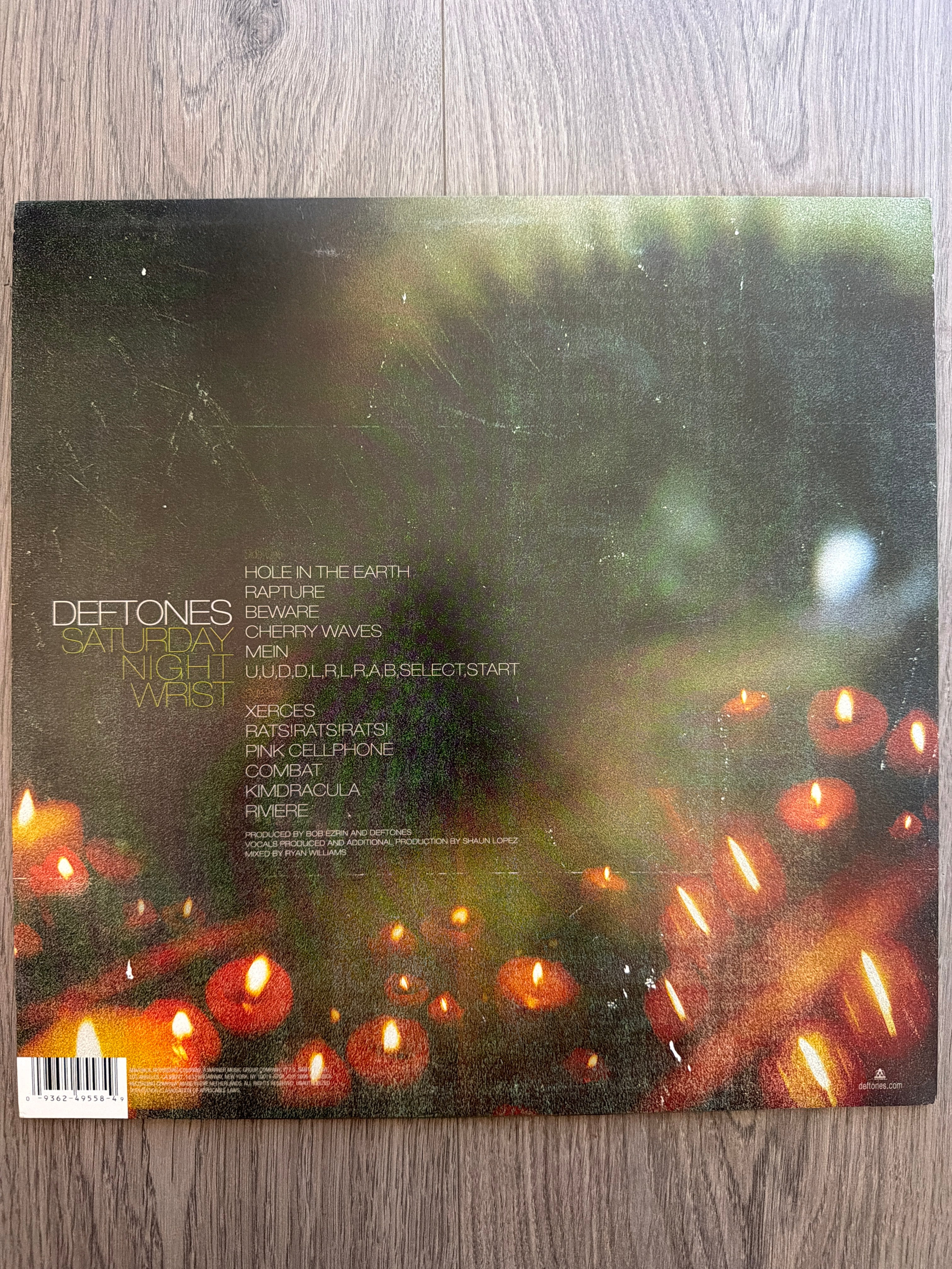 Deftones - Saturday Night Wrist